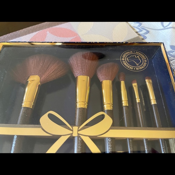 Ecobeauty 7-pc. Brush and Stand Set - Picture 3 of 7